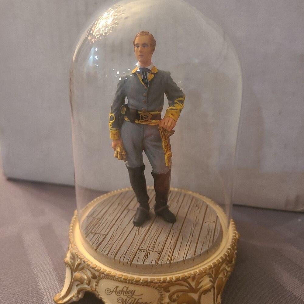 Gone With the Wind Figurine - Ashley Wilkes